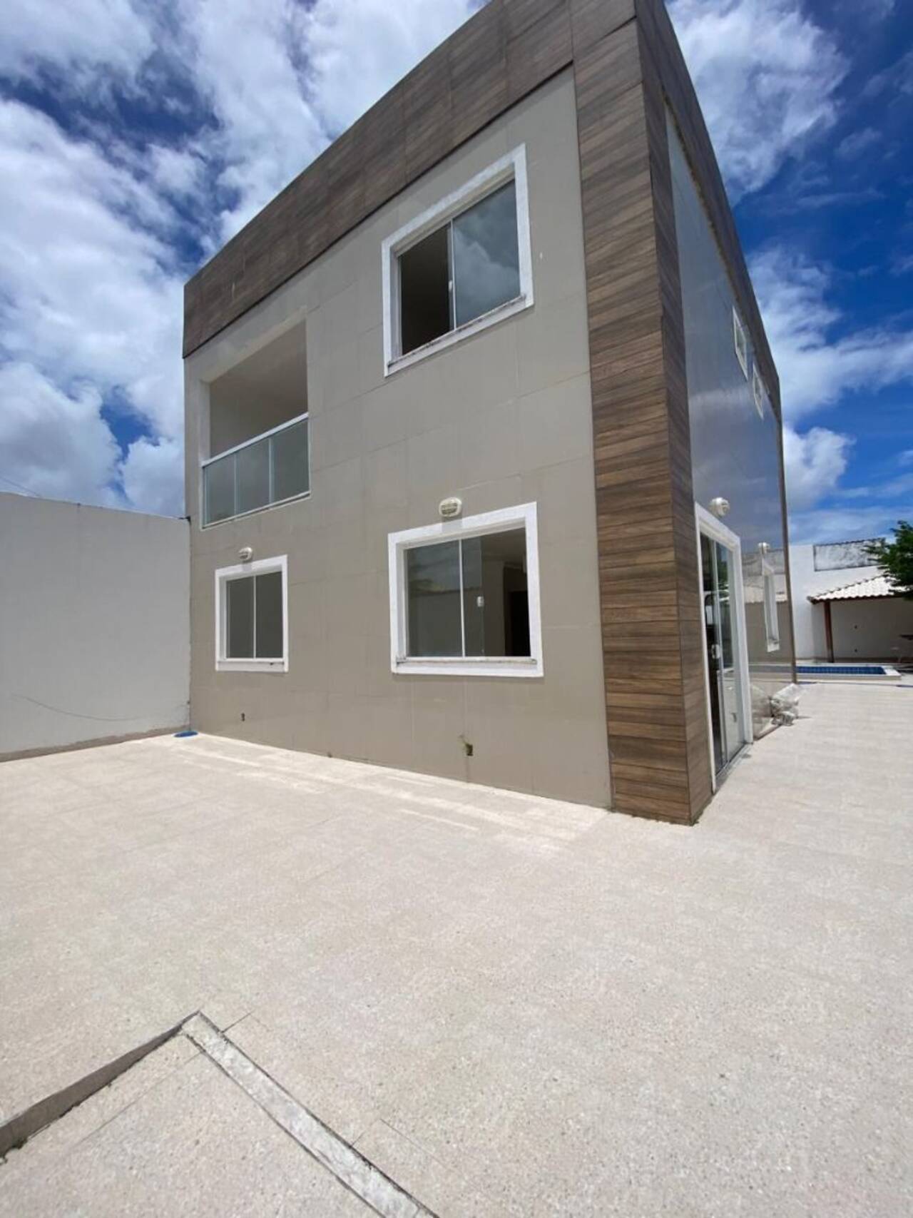 Casa á venda no Condomínio Arembepe Aquaville