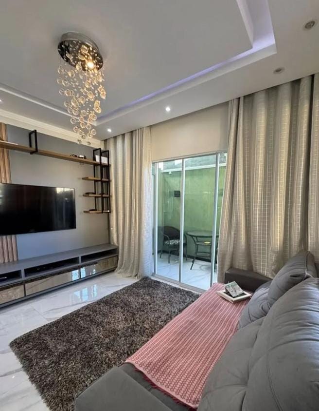 Casa reformada á venda - Condomínio Vivendas Camaçari