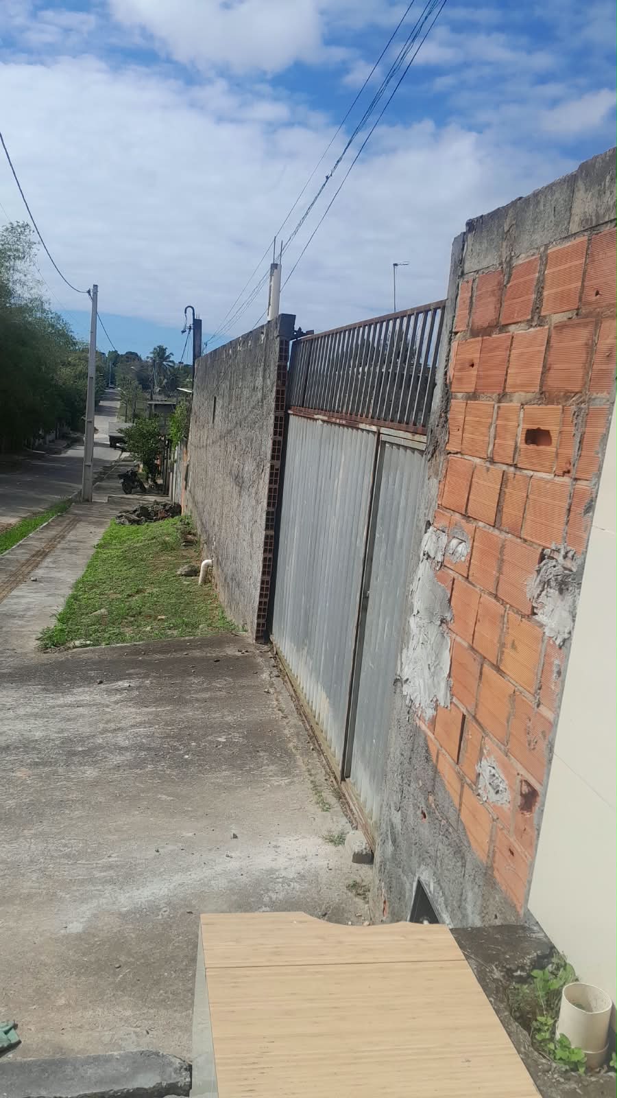 Terreno escriturado com 721 m2 - Parque das Mangabas — foto 1